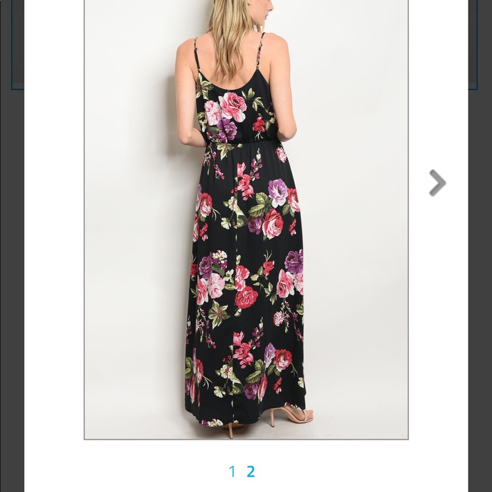 ❤️🛍 Roses Maxi Dress!!❤️🛍 - Picture 2 of 2